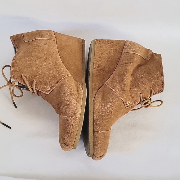 TOMS Tab Suede Lace-Up Wedge Boot Bootie Size 11 - Picture 10 of 14